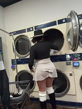Bigbuttbrooklynn live show