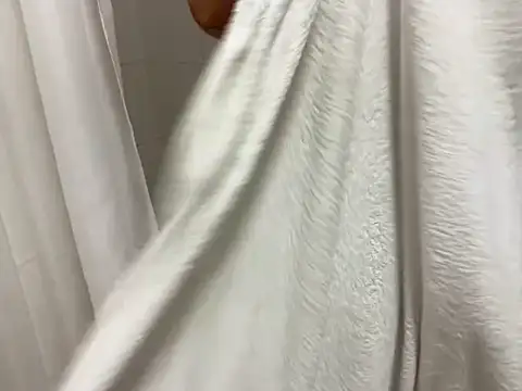 Cleoluxex live show